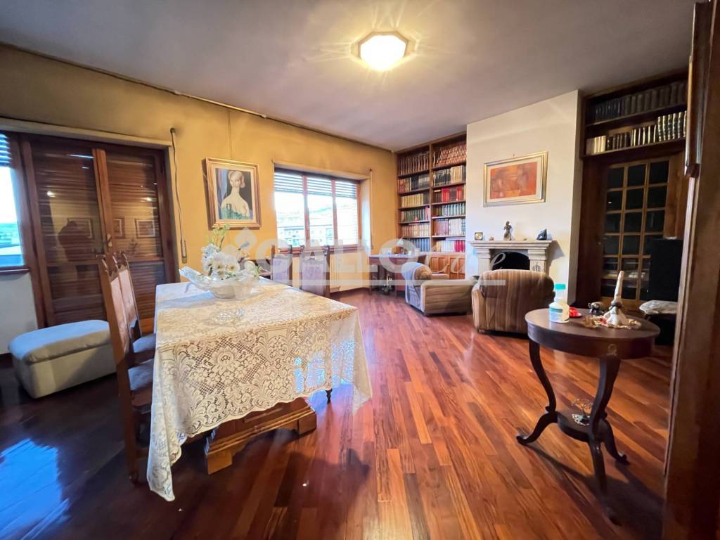 Appartamento a Cosenza in Via Luca Giordano, 3 - Foto 2