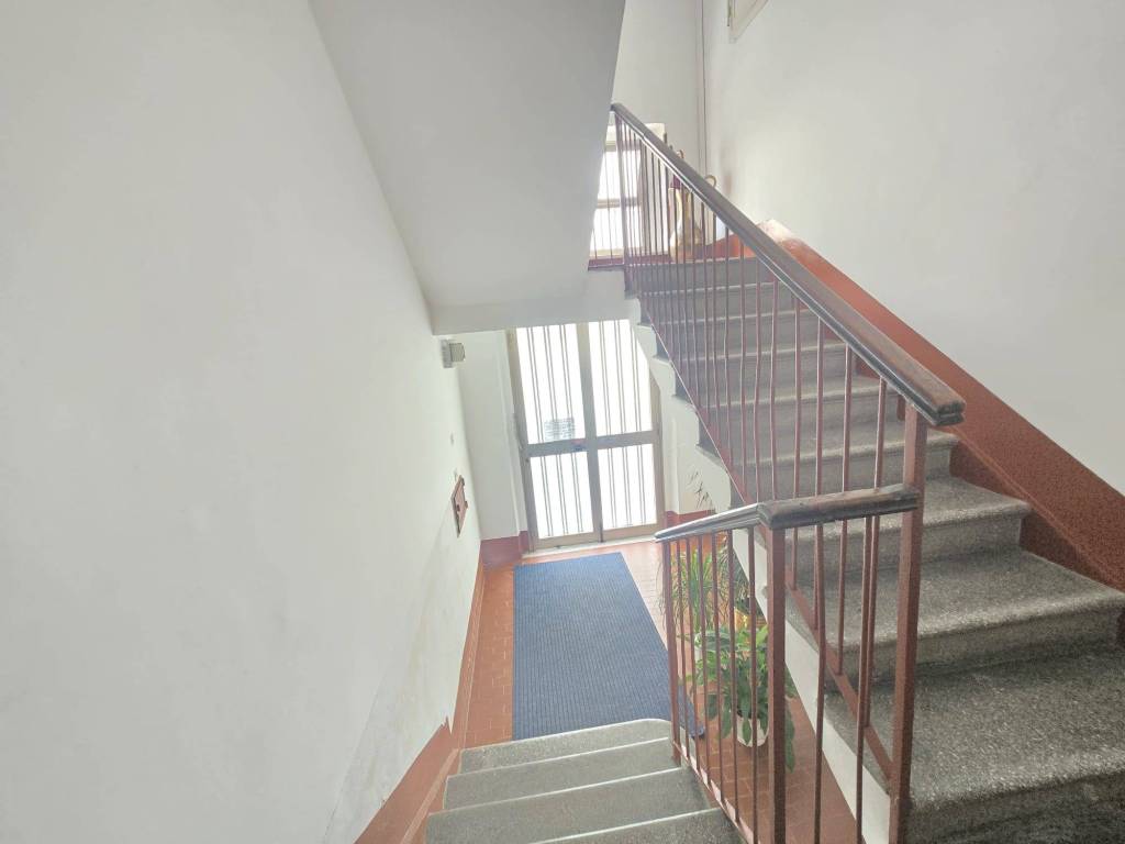 Appartamento a Vibo valentia in Via Catullo, 1 - Foto 2