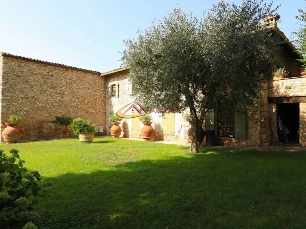 Rustico / casale a Campello sul clitunno - Foto 3