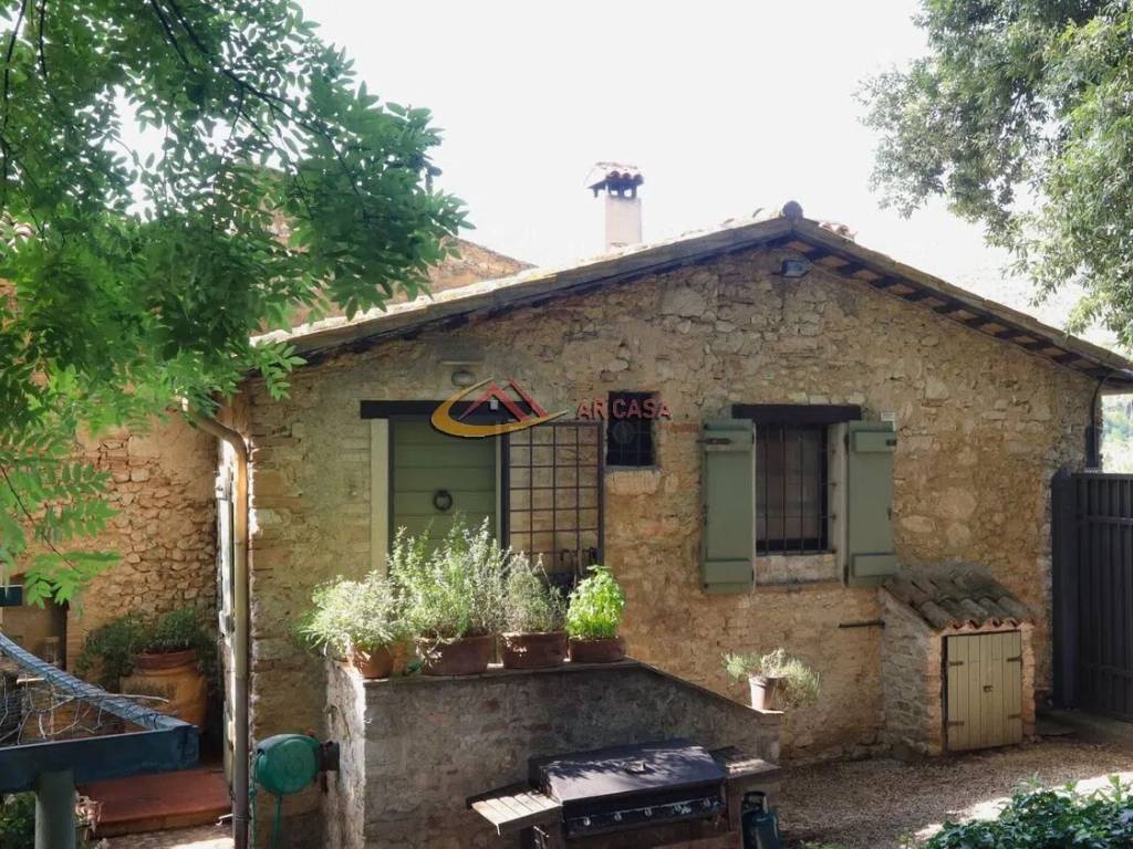 Rustico / casale a Campello sul clitunno - Foto 5