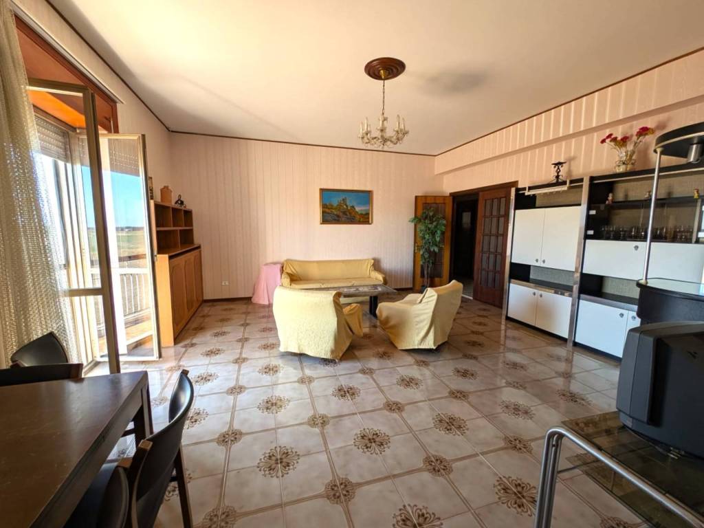 Appartamento a Cassano all'ionio in Via Stobeo - Foto 4