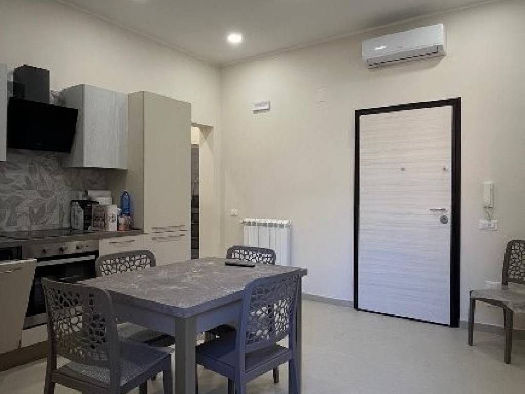 Appartamento a Reggio calabria in Via Girolamo Arcovito, 52 - Foto 2