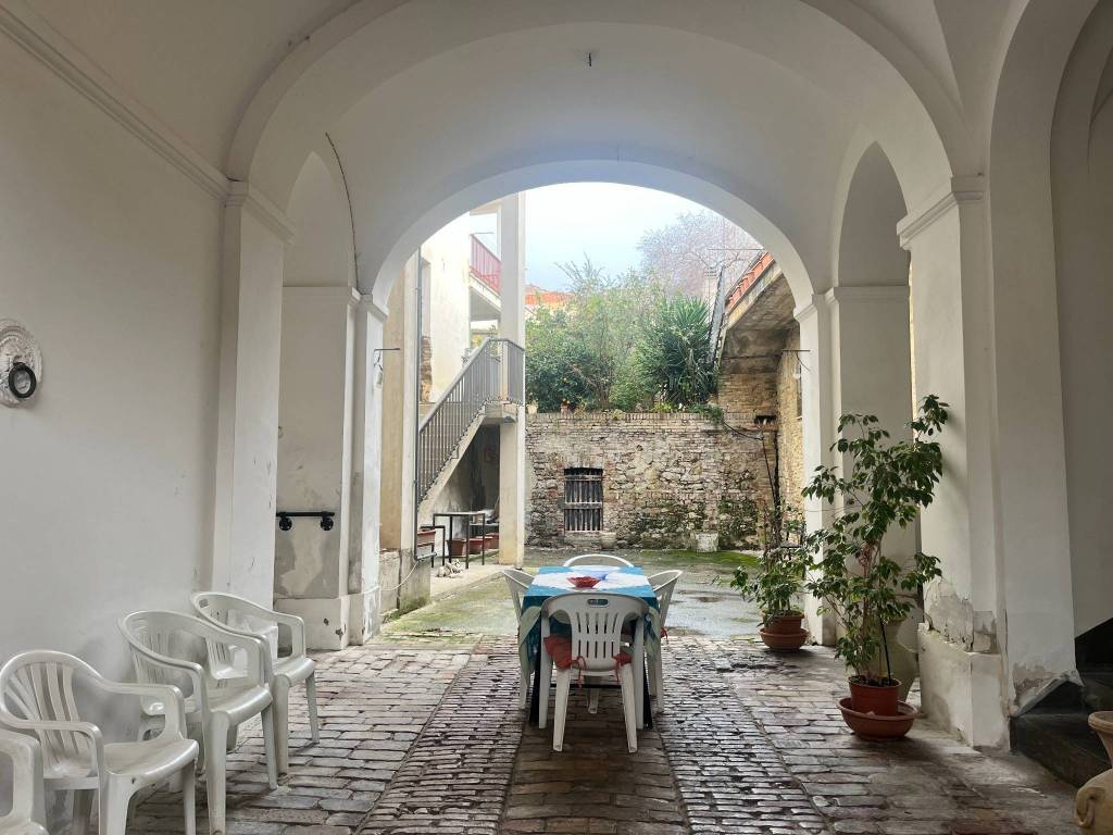 Villa a Miglianico in Piazza Umberto I, 17 - Foto 2