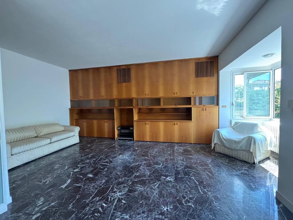 Appartamento a Bologna in Via Alessandro Guidotti - Foto 3