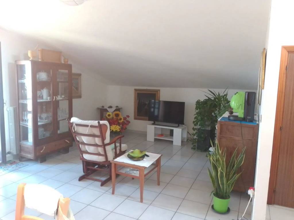 Appartamento a San giacomo degli schiavoni in Via Martiri Della Resistenza, 9 - Foto 4