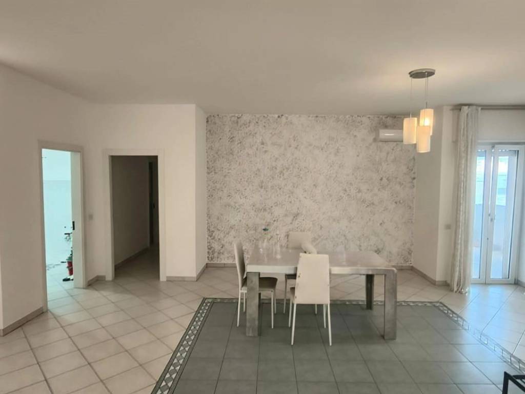 Appartamento a Parabita in Via Provinciale Matino, 9 - Foto 3