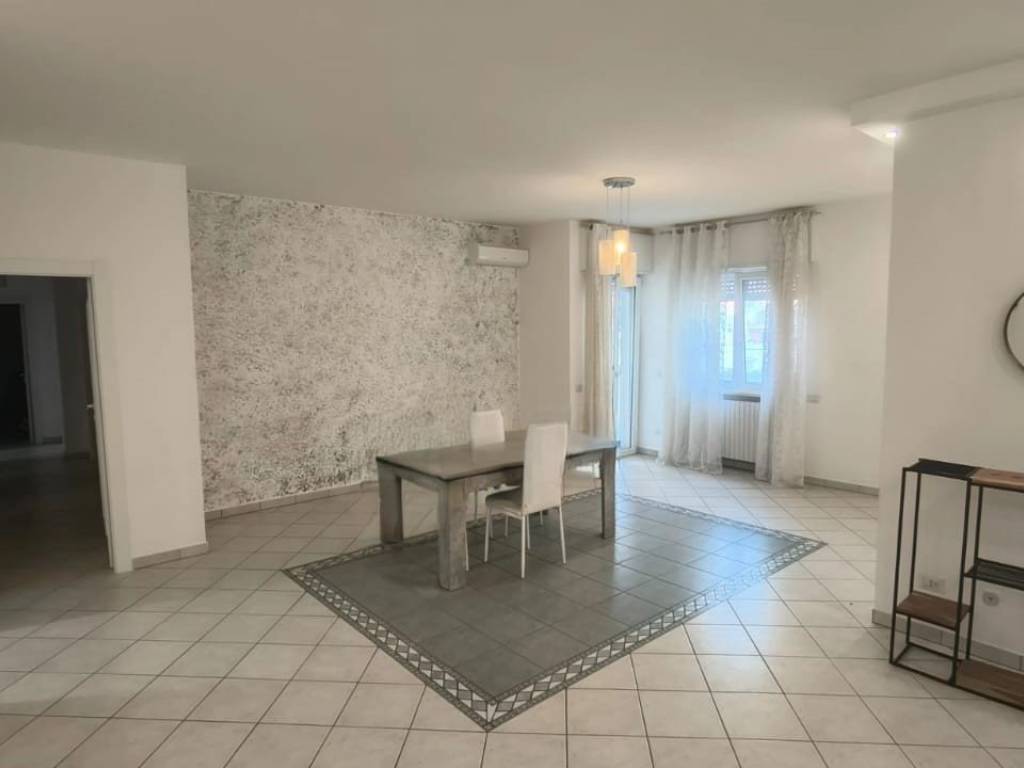 Appartamento a Parabita in Via Provinciale Matino, 9 - Foto 5