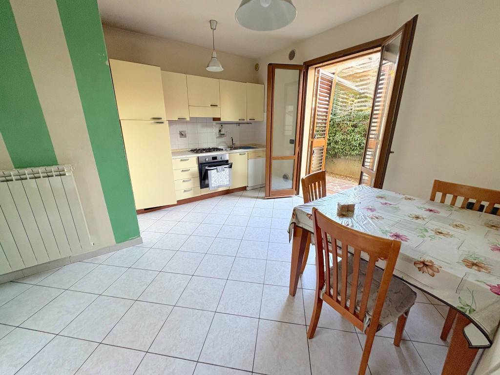 Appartamento a Prato in Via Visiana - Foto 2