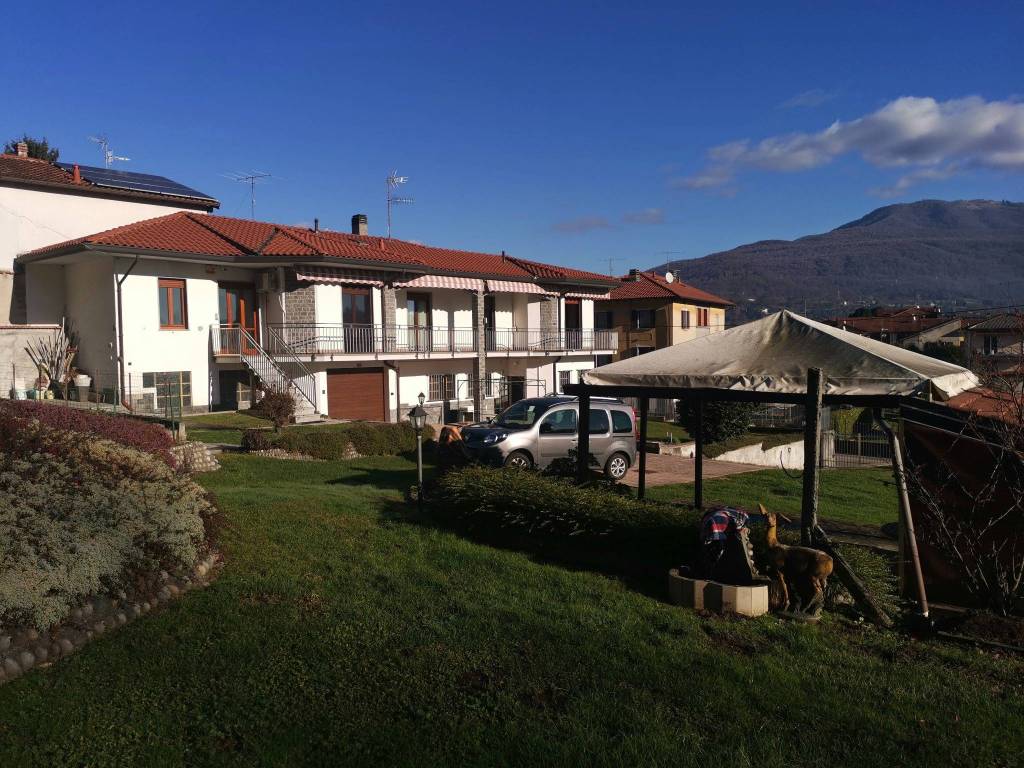 Villa a Besozzo in Via Stocchetti, 9 - Foto 3