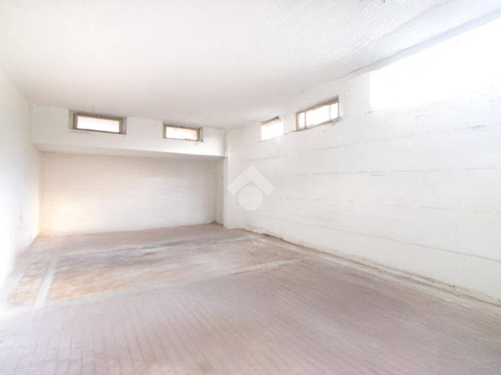 Box / garage a Francavilla al mare in Via Monte Corno, 3 - Foto 4