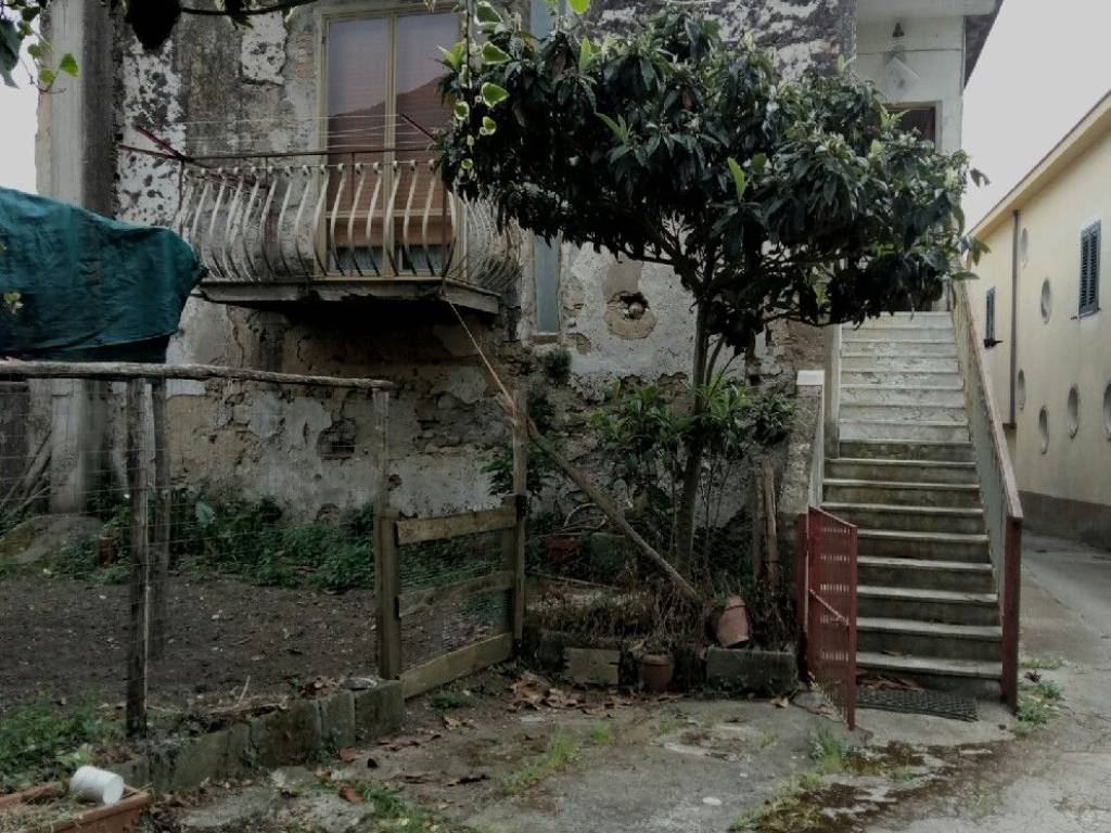 Appartamento a Salerno in Via Sant'Angelo di Ogliara - Foto 3