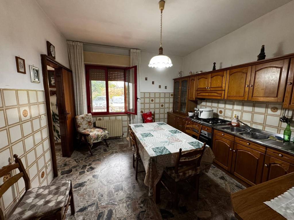 Villa a Ortona in Strada Provinciale Tollo-Villa San Leonardo - Foto 4