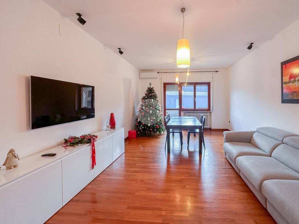 Appartamento a Teramo in Via Cona, 69 - Foto 4