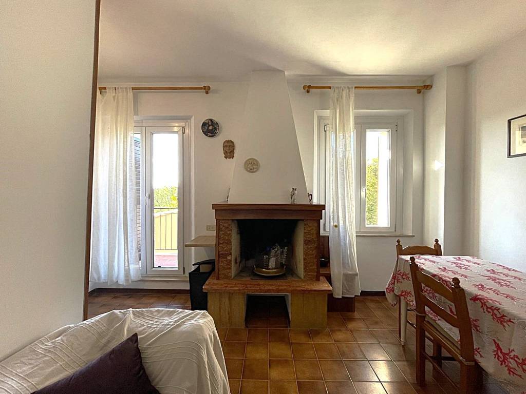 Casa indipendente a Fermo in Contrada San Salvatore - Foto 4