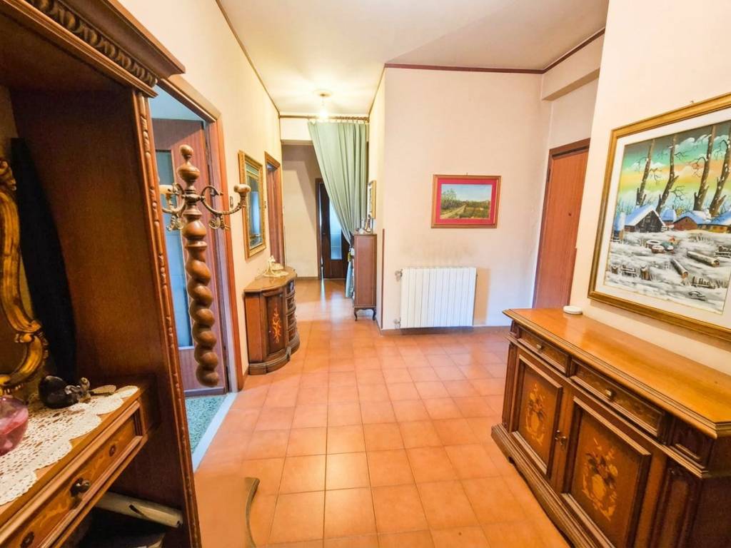 Appartamento a La spezia in Via Gaetano Squadroni - Foto 2