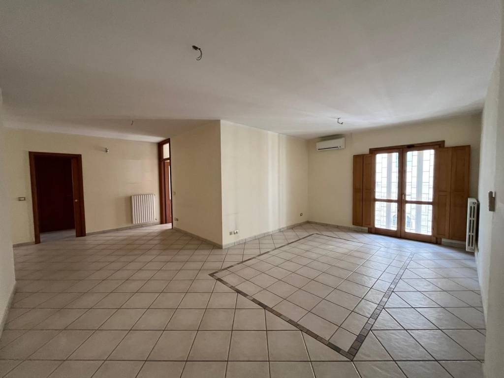 Appartamento a Avellino in Piazza della Libertà - Foto 4