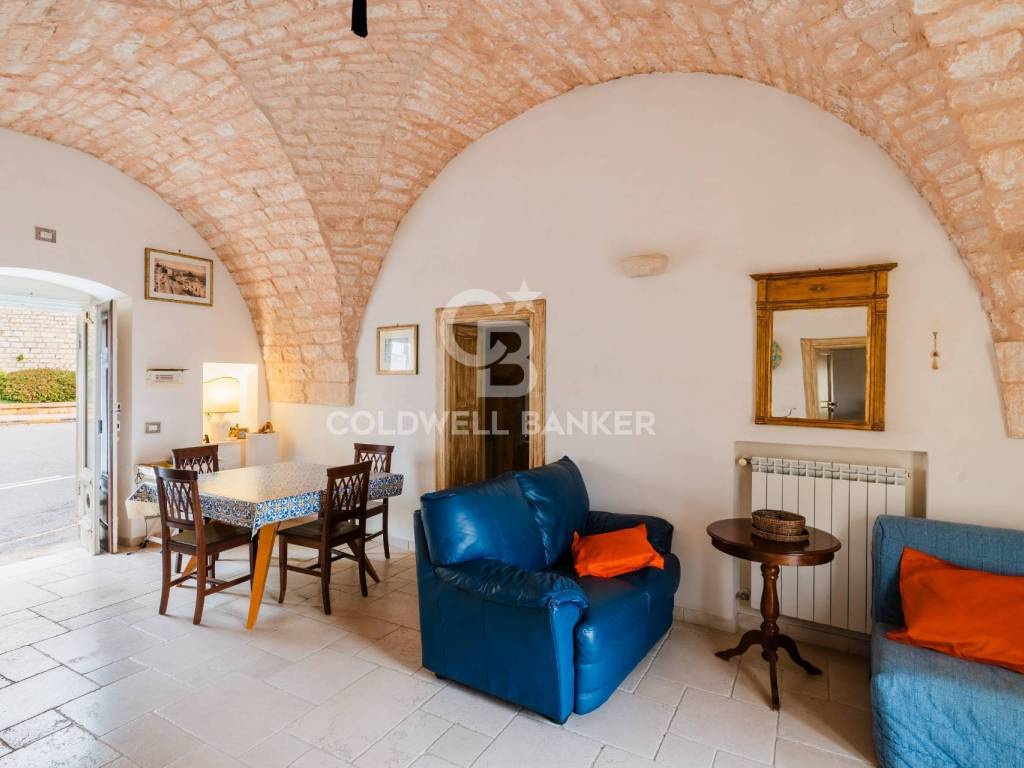 Appartamento a Cisternino in Via Martina Franca, 1 - Foto 2