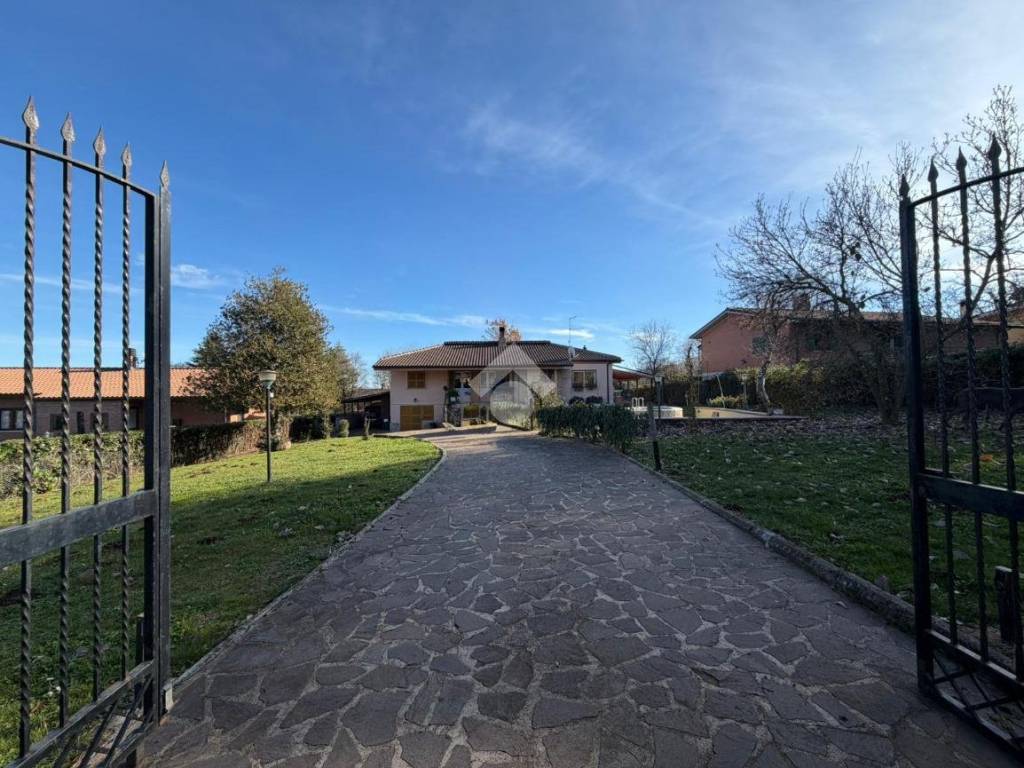 Villa a Rocca priora in Via dei ciliegi, 22 - Foto 3
