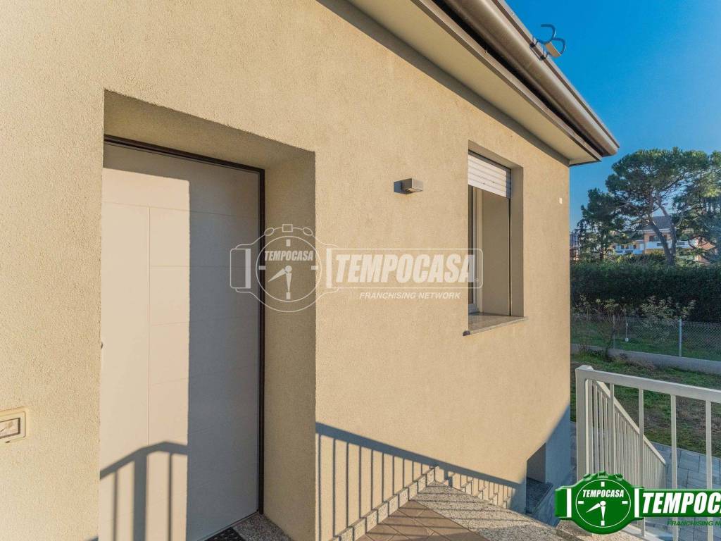 Villa a Bareggio in Via Torino 79 - Foto 5