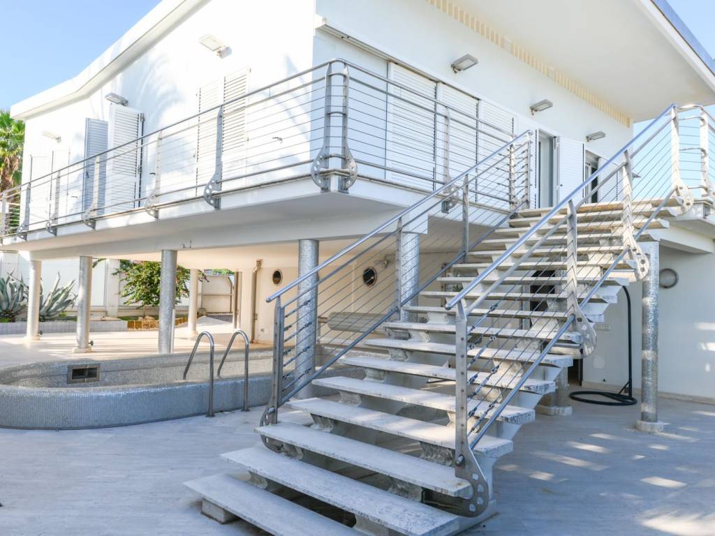 Villa a Grottammare in Lungomare della Repubblica - Foto 3