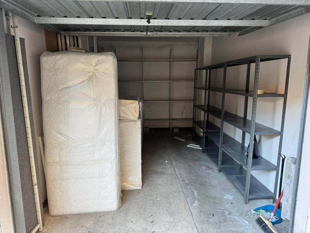 Box / garage a Monterotondo in Via Cilento - Foto 2