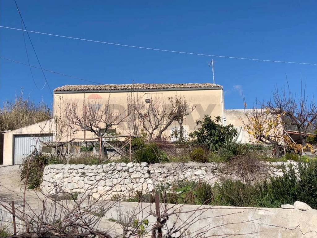 Casa indipendente a Ragusa in contrada San Giacomo - Foto 3