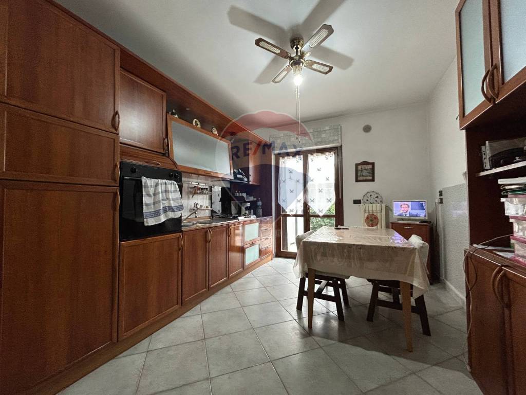Appartamento a Casamassima in Via Brindisi, 2 - Foto 2