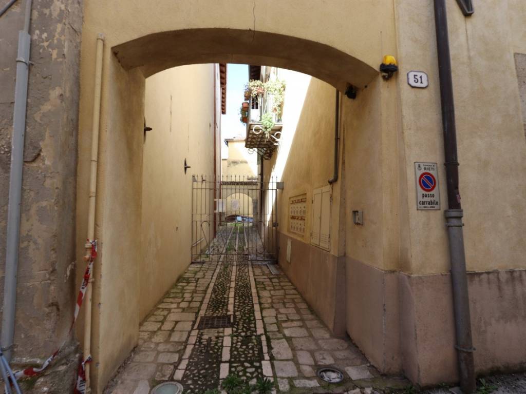 Appartamento a Rieti in Via Centurioni - Foto 2