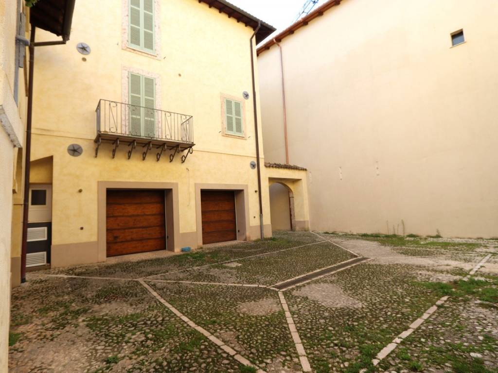 Appartamento a Rieti in Via Centurioni - Foto 4