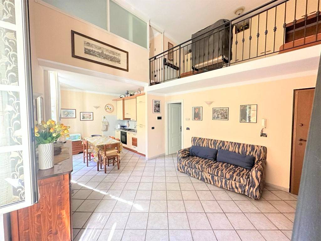 Appartamento a Albenga in Via Torlaro - Foto 2