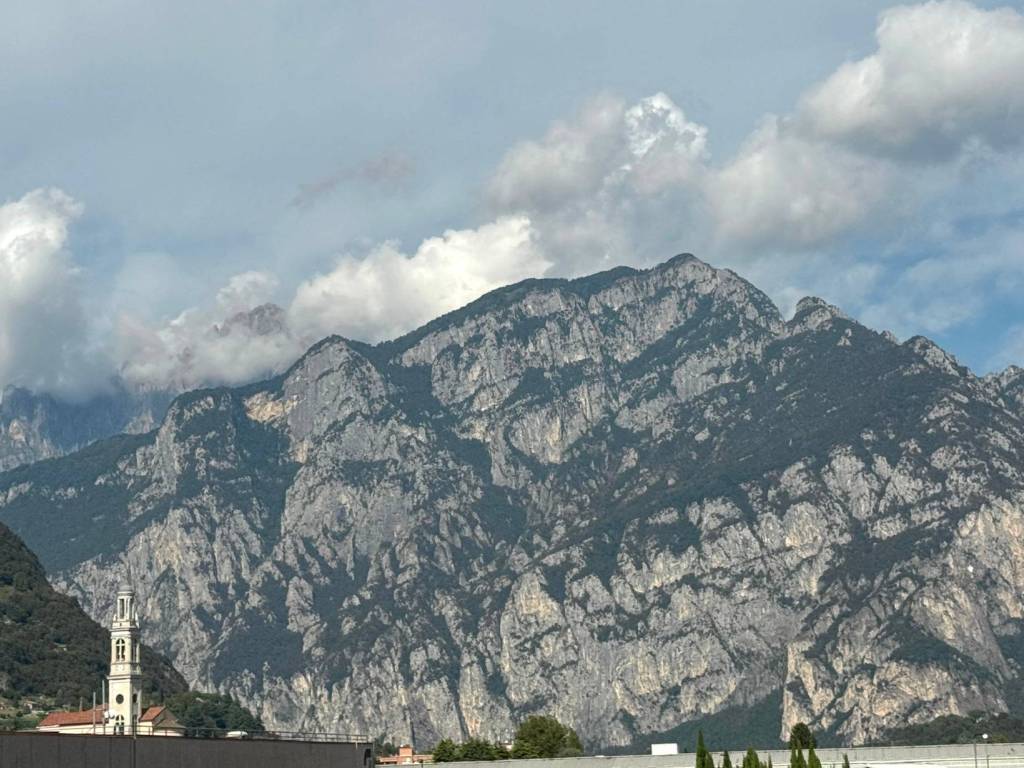 Attico / mansarda a Valmadrera - Foto 4