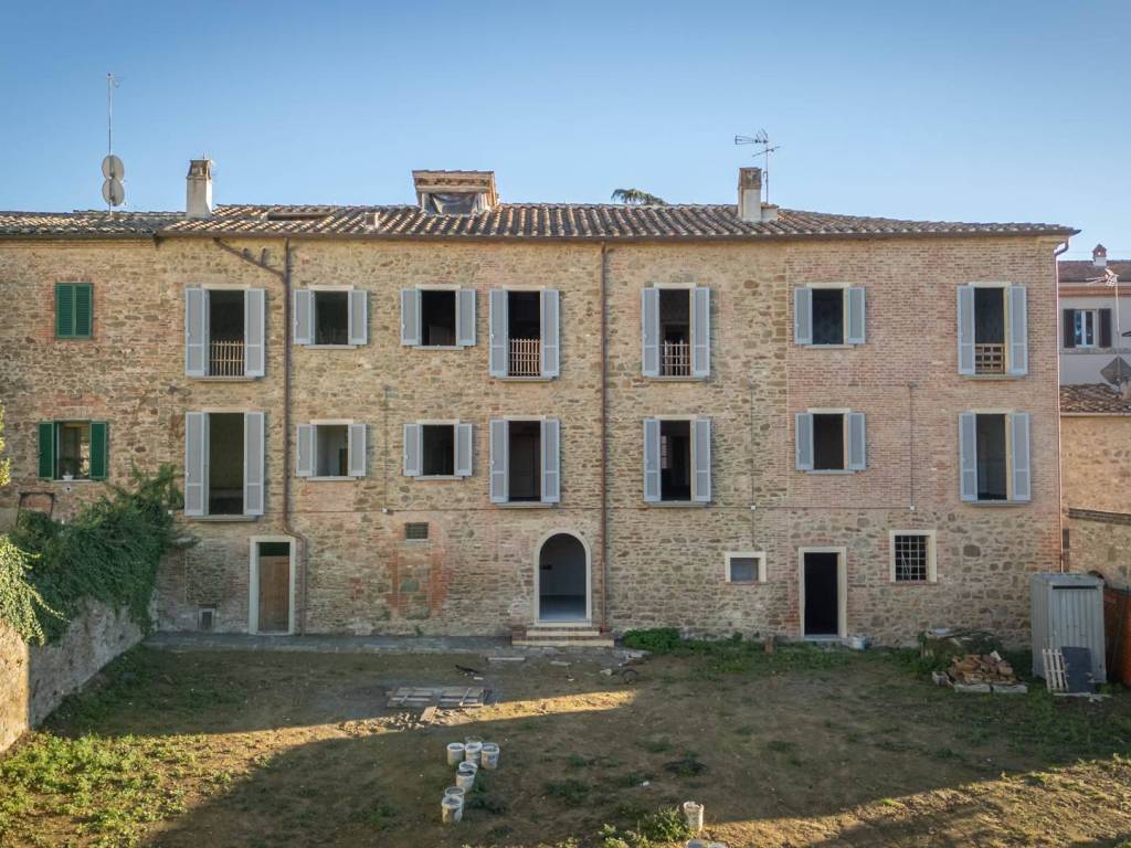 Casa indipendente a Sinalunga in Via San Martino, 4 - Foto 2