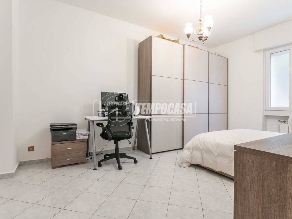 Appartamento a Saronno in Via VISCONTI 27 - Foto 3