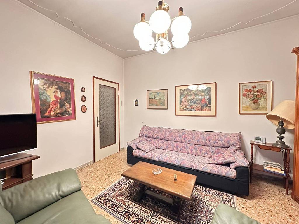 Appartamento a Pavia in Via Ezechiele Acerbi, 2 - Foto 2