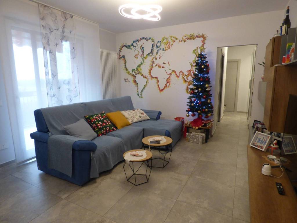 Appartamento a Vigevano in Via Vallere - Foto 5