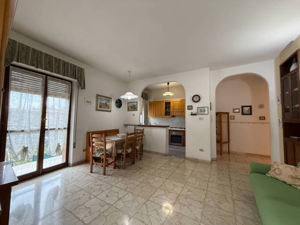 Appartamento a Ascoli piceno in Via della Piazzarola - Foto 2