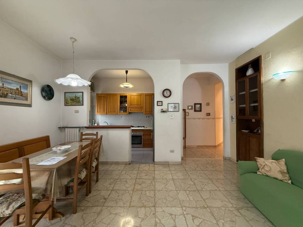 Appartamento a Ascoli piceno in Via della Piazzarola - Foto 5