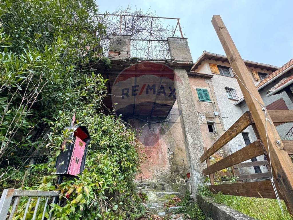 Casa indipendente a Serra riccò in Via Natale Torre, 37 - Foto 3