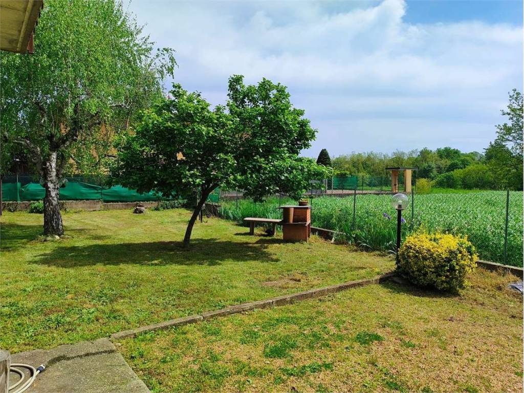 Villa a Olgiate comasco in Via del castagneto - Foto 5