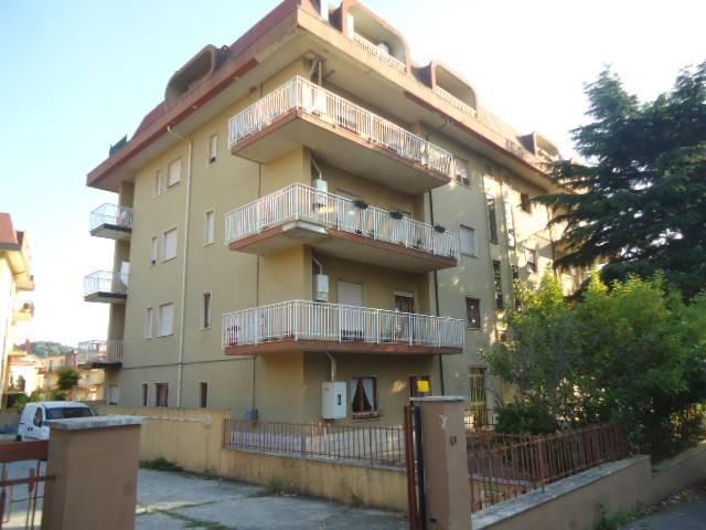 Appartamento a Vibo valentia in Via Emanuele Paparo, 6 - Foto 2