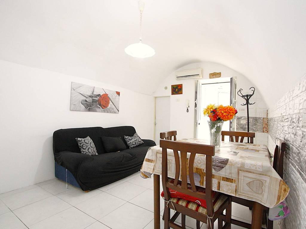 Casa indipendente a Parabita in Via Impero - Foto 2