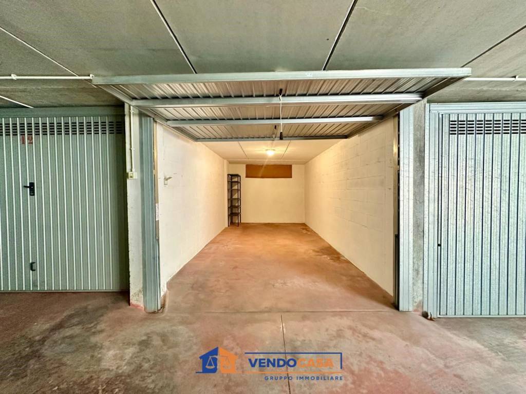 Box / garage a Loano in Via Mantova - Foto 2