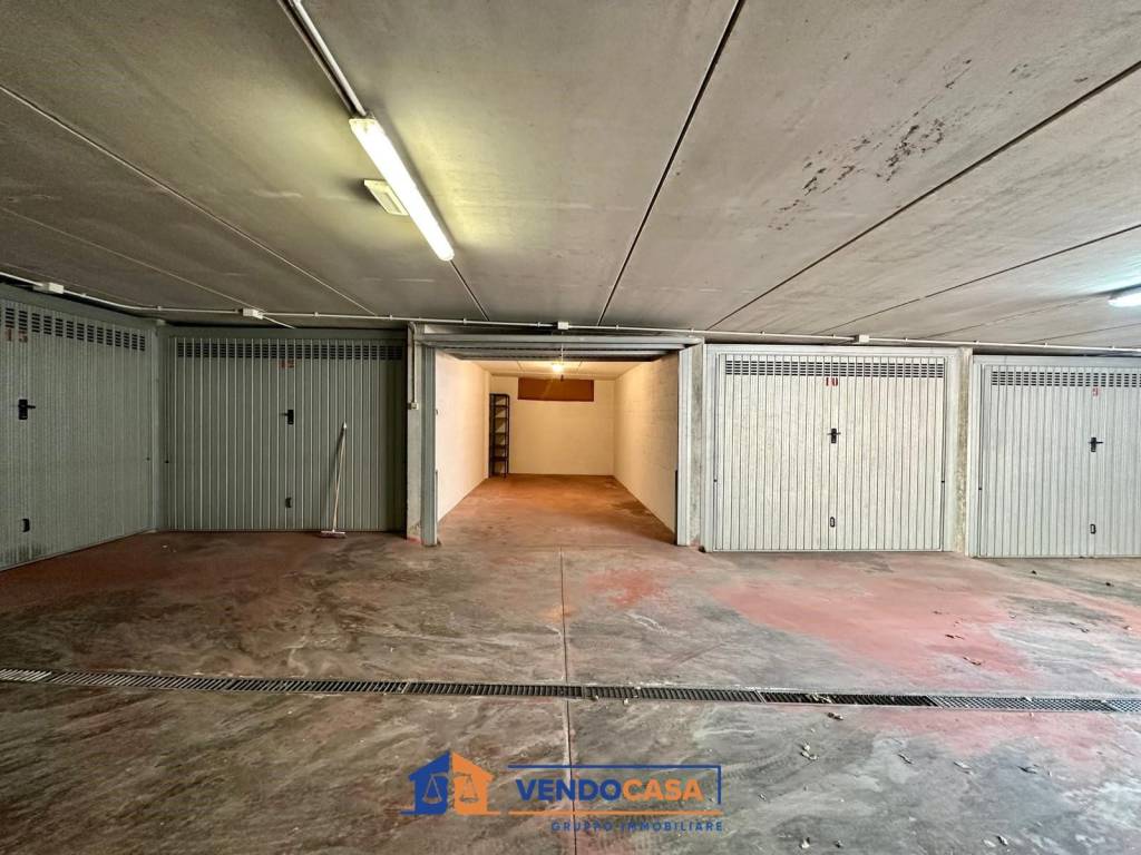 Box / garage a Loano in Via Mantova - Foto 5