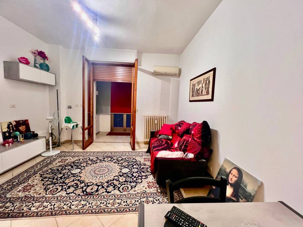 Appartamento a Campi bisenzio in Via Cimabue - Foto 3