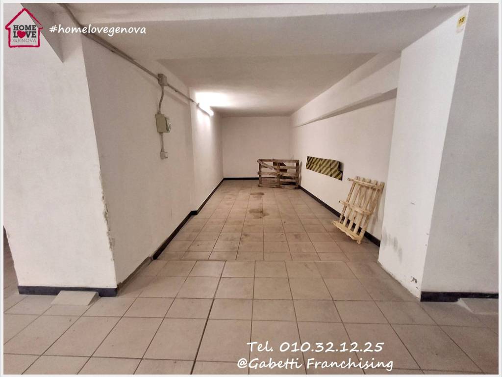 Box / garage a Genova in Piazza dietro i Forni - Foto 5