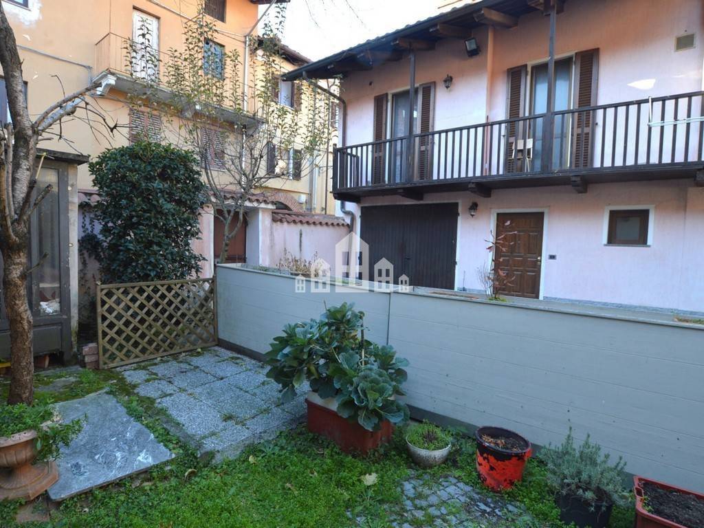 Casa indipendente a Banchette in Via Roma, 68 - Foto 2