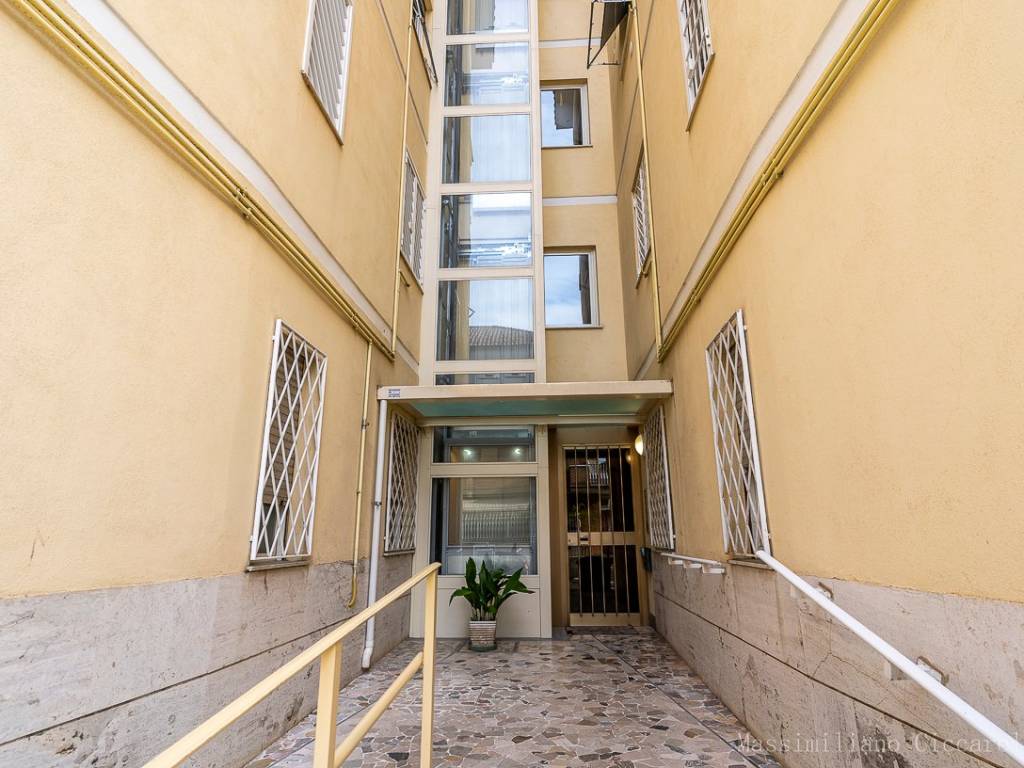 Appartamento a Ariccia in Via Barnaba Tortolini - Foto 3