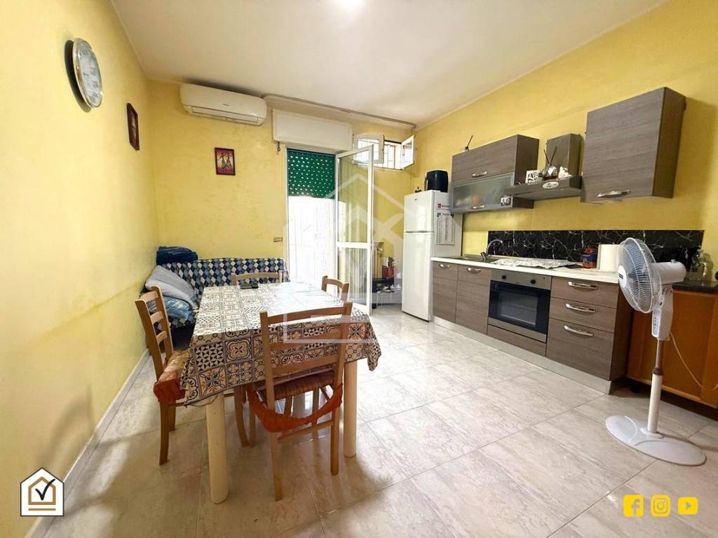 Appartamento a Capurso in Via Giuseppe Di Vittorio - Foto 2