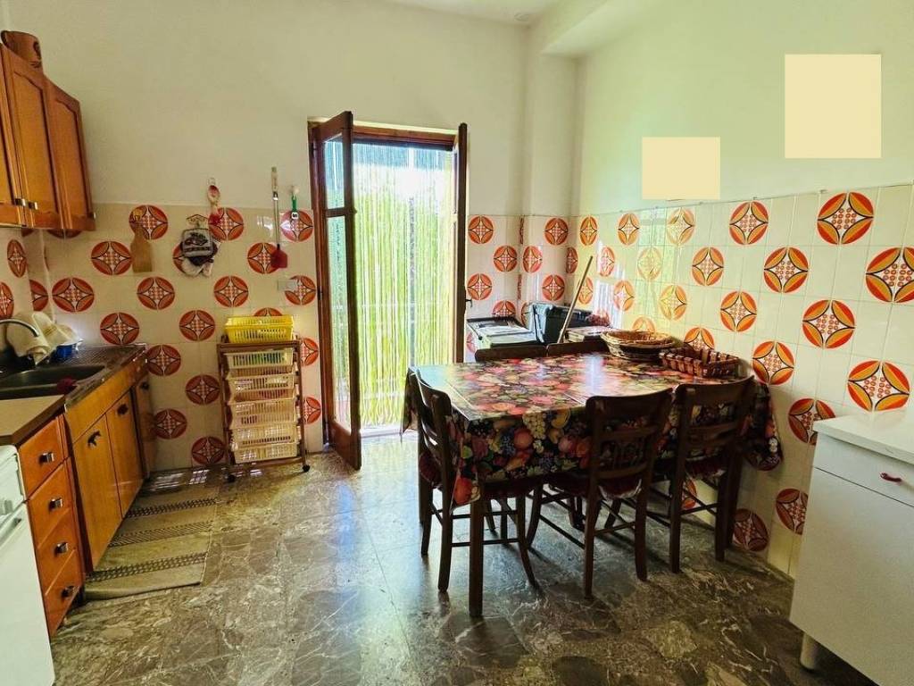 Casa indipendente a Lamezia terme in Viale Guglielmo Marconi Traversa 2 - Foto 4