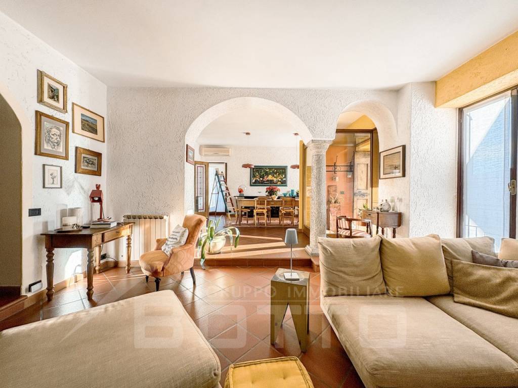 Villa a Marano ticino in Via Stazione n.16 - Foto 2